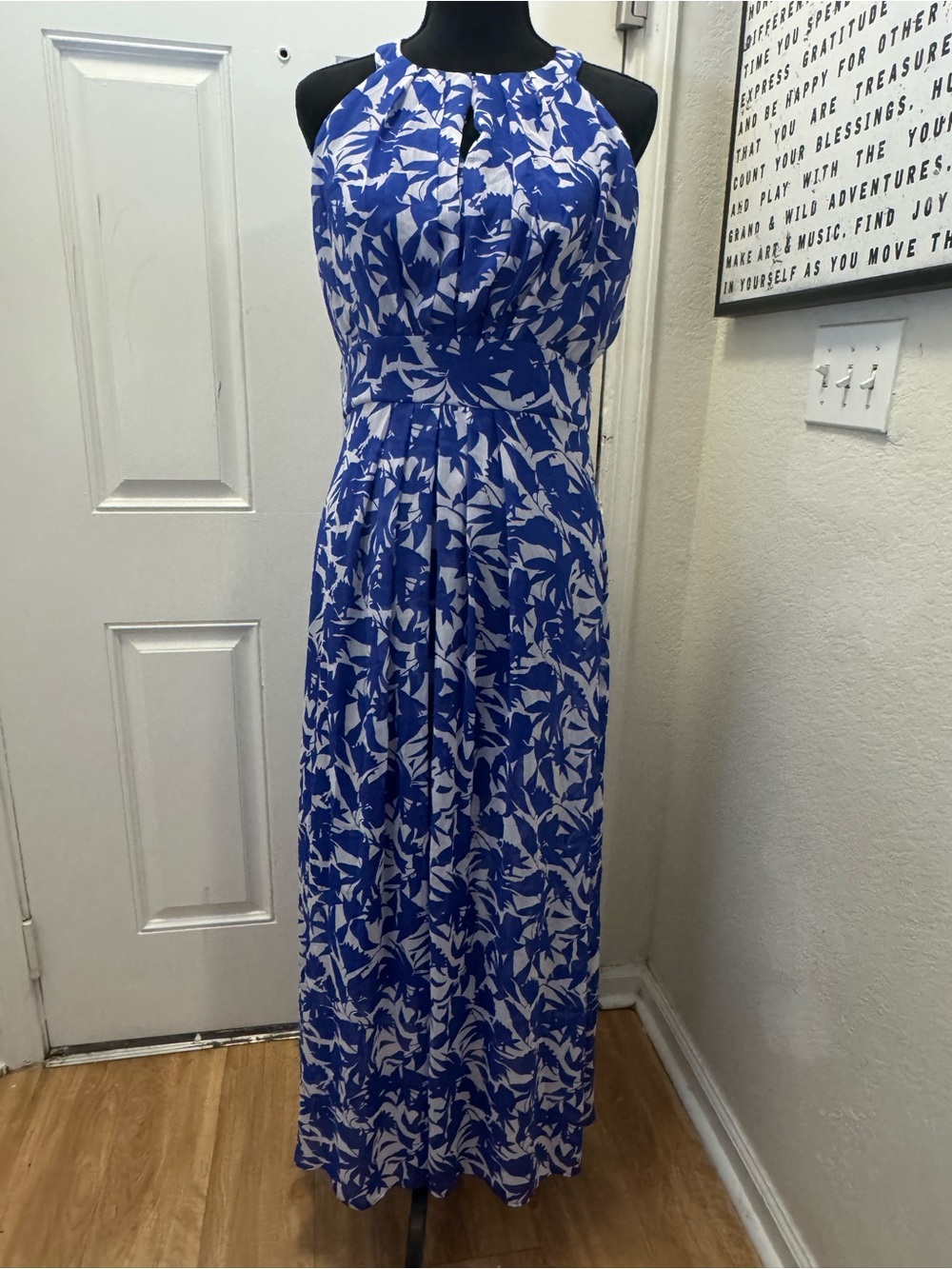 Ronni Nicole Blue and White Halter Floral Maxi Dress 0547